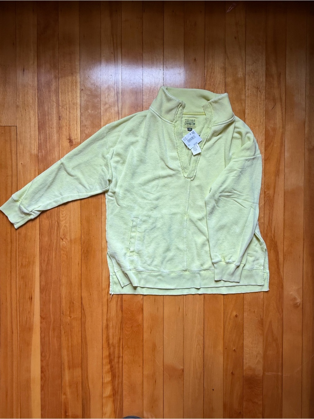 American Eagle Light Yellow V-Neck Turtleneck Pullover